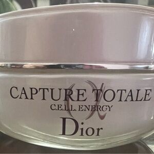 Dior Capture Totale Cream empty bottle